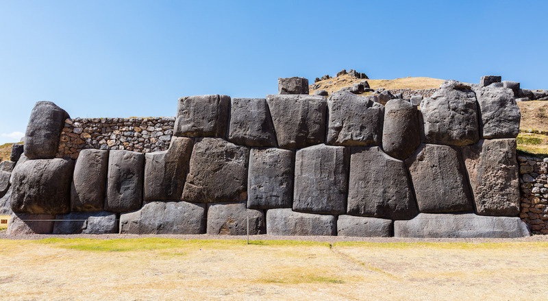 Runakunaq Bibliotecanku is a collection of Quechua and Andean-centered materials.